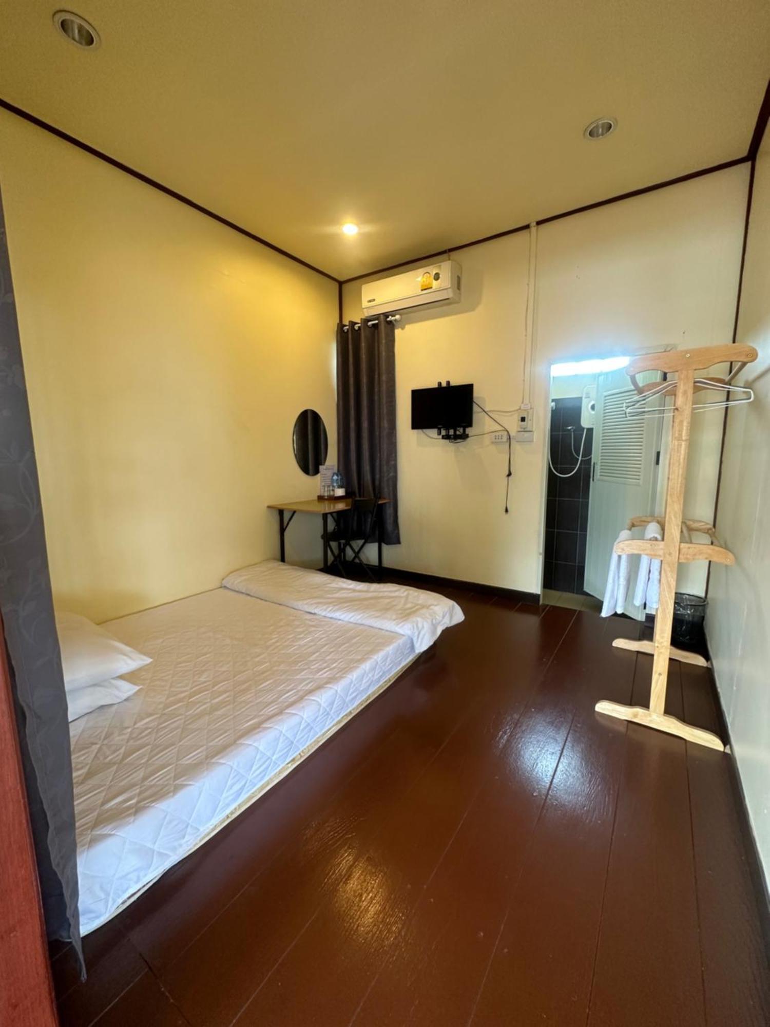 โฮมสเตย์ภูมิใจ เชียงคาน ซอย 17 Loei Exterior photo